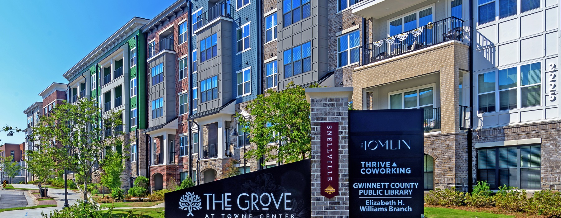 Welcome to The Tomlin Luxury Apartments